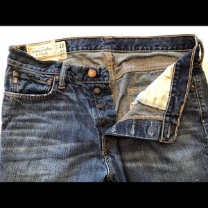 Abercrombie & Fitch Blue Jeans 32x32 Low Rise Boot